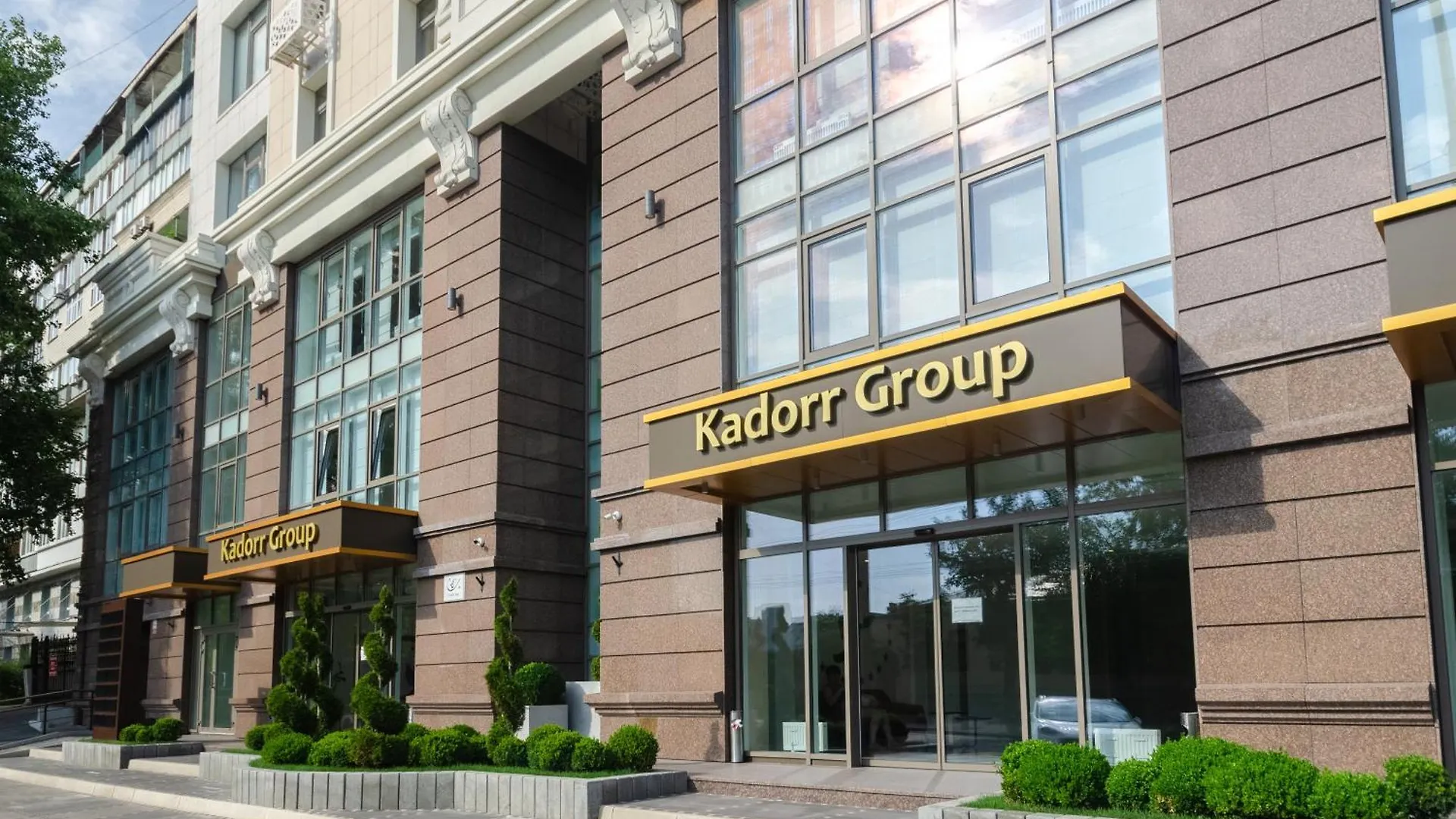Petrovdom Apartments 6-63 In Rc Zhemchuzhyna 38, Zhylianska 68 Kijev Ukrajna